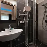 Angelo 4*